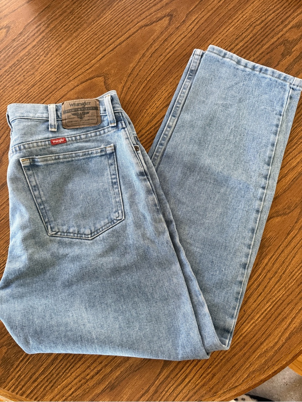 Wrangler Men's Light Blue Straight Leg Jeans